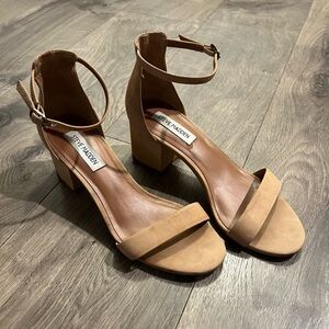 Steve Madden suede sandal